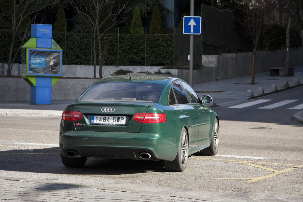 882482RS6998.jpg