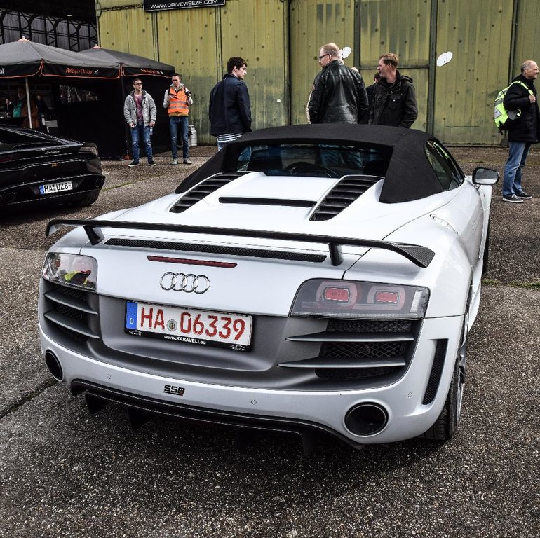 882953R8GT1470.jpg