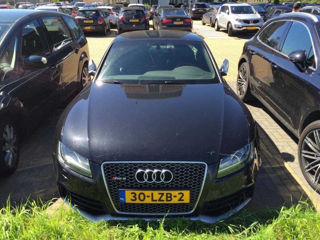 883794AUDIRS52671.jpg