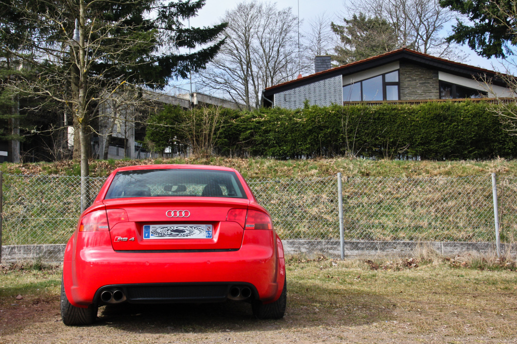 885148AUDIRS41125.jpg
