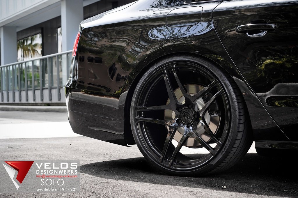 88560900032013AudiS8VelosDesignwerksSOLOLwheels.jpg