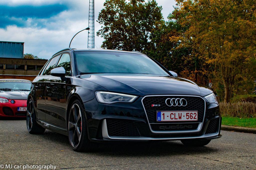 886138RS38V1676.jpg