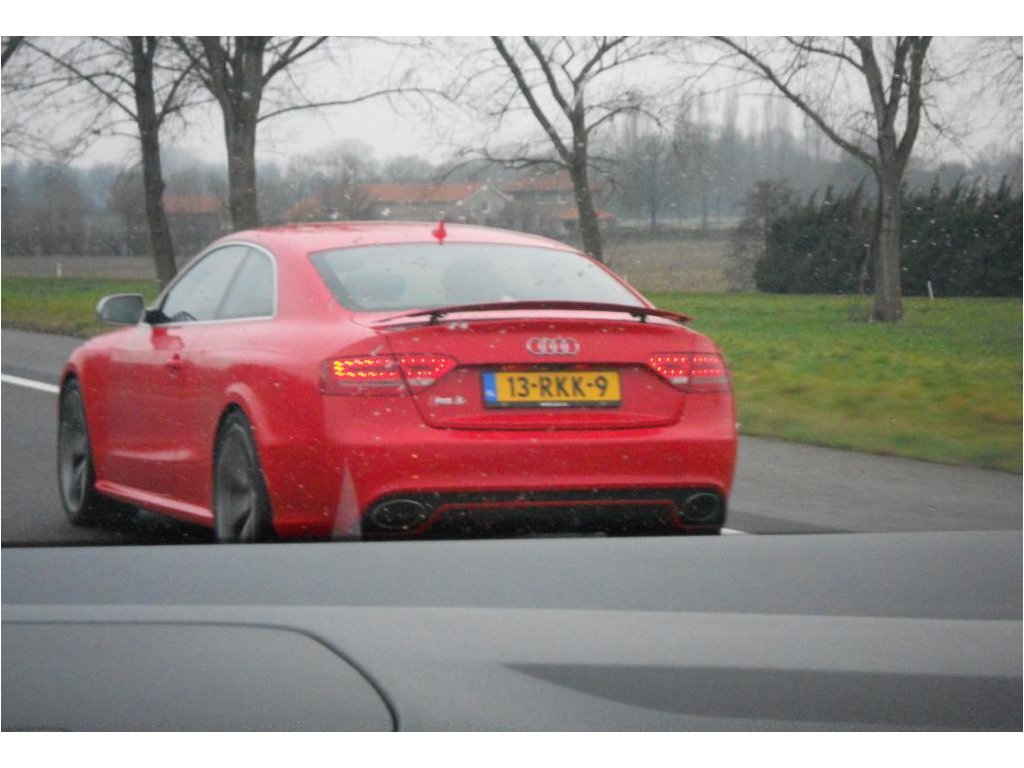 886531AUDIRS5ESQUIROU363.jpg