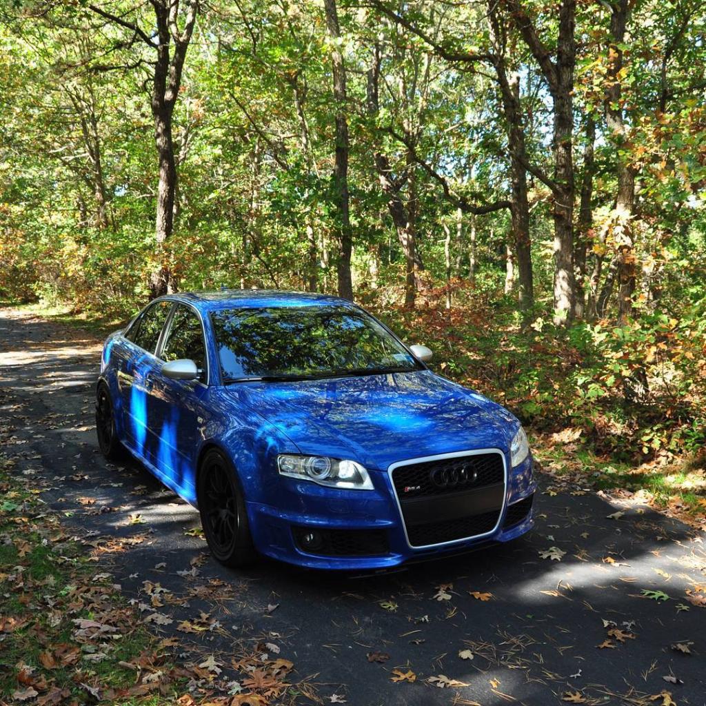 886794AUDIRS42908.jpg