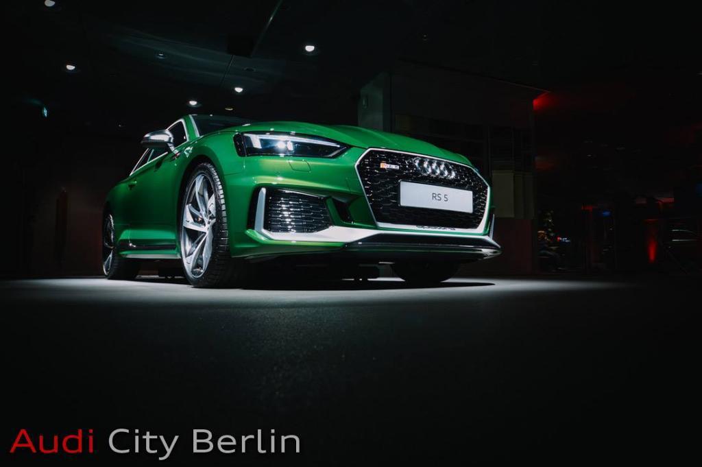 887068RS5B90091.jpg