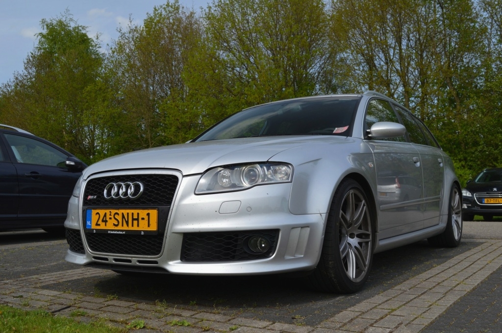 887567AUDIRS41986.jpg