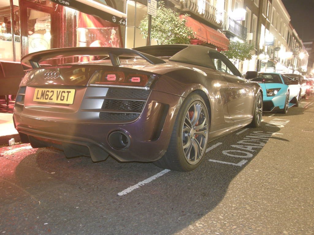 887849R8GT750.jpg