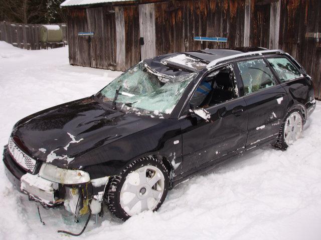 887938crash3us4.jpg
