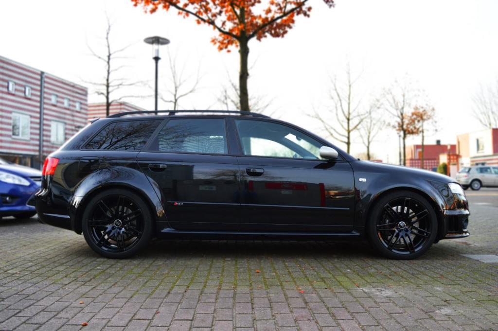 888112AUDIRS42628.jpg
