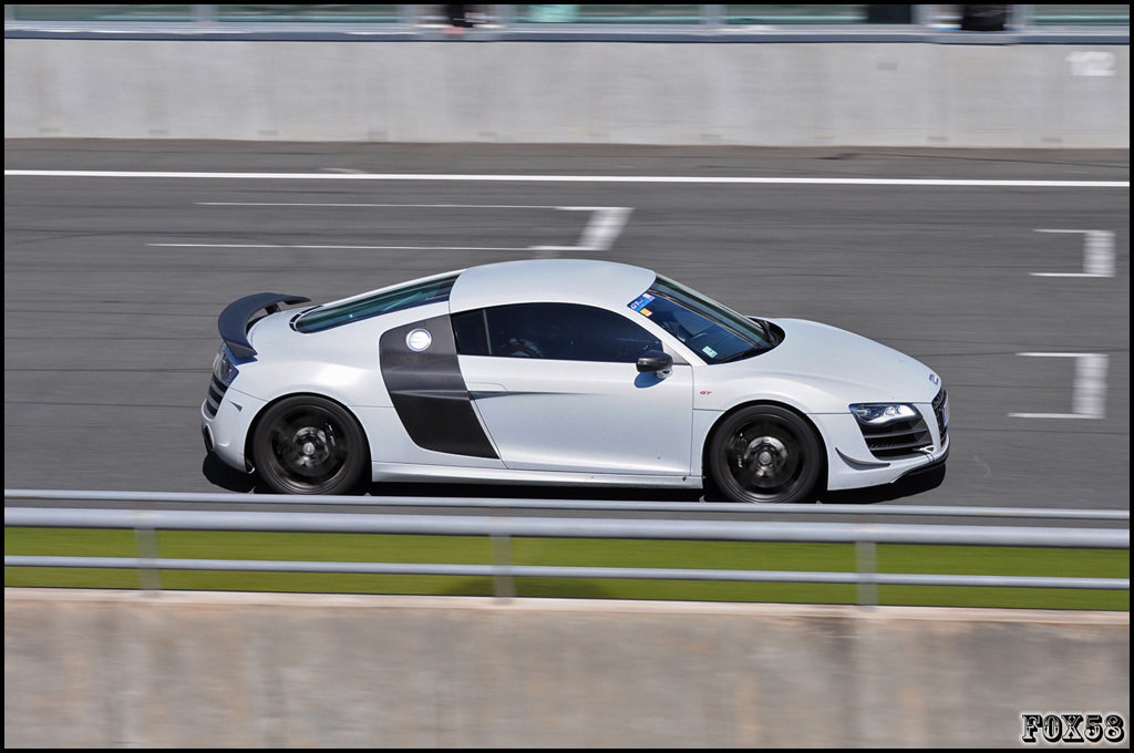 888150R8GT471.jpg