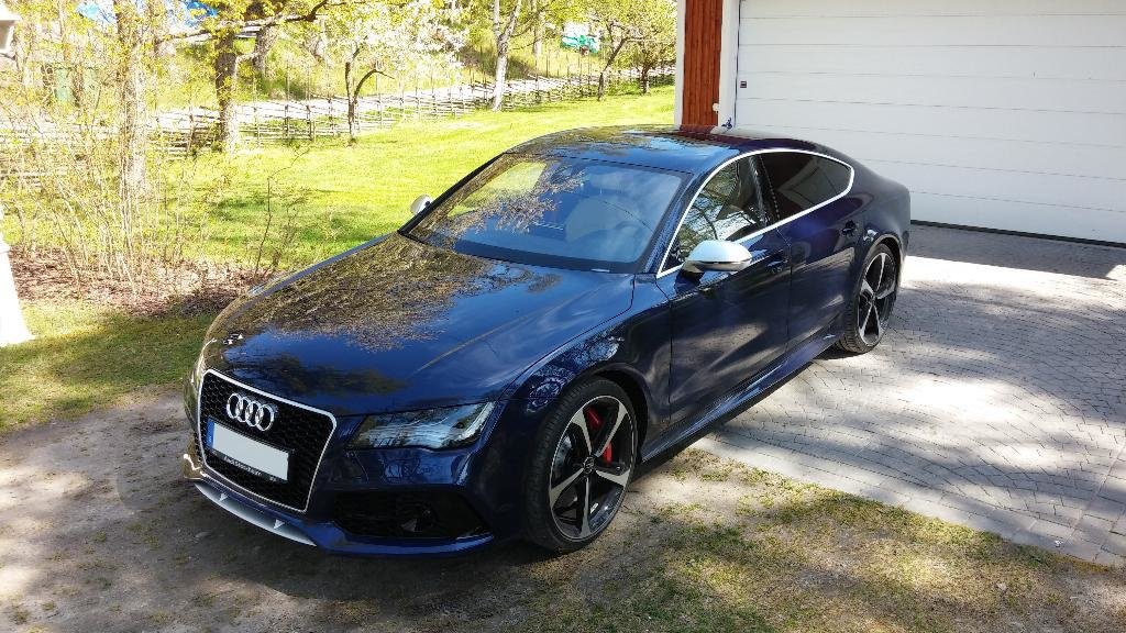 889186RS7683.jpg