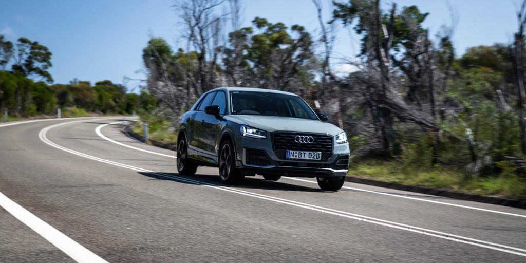 889432AUDIQ20822.jpg