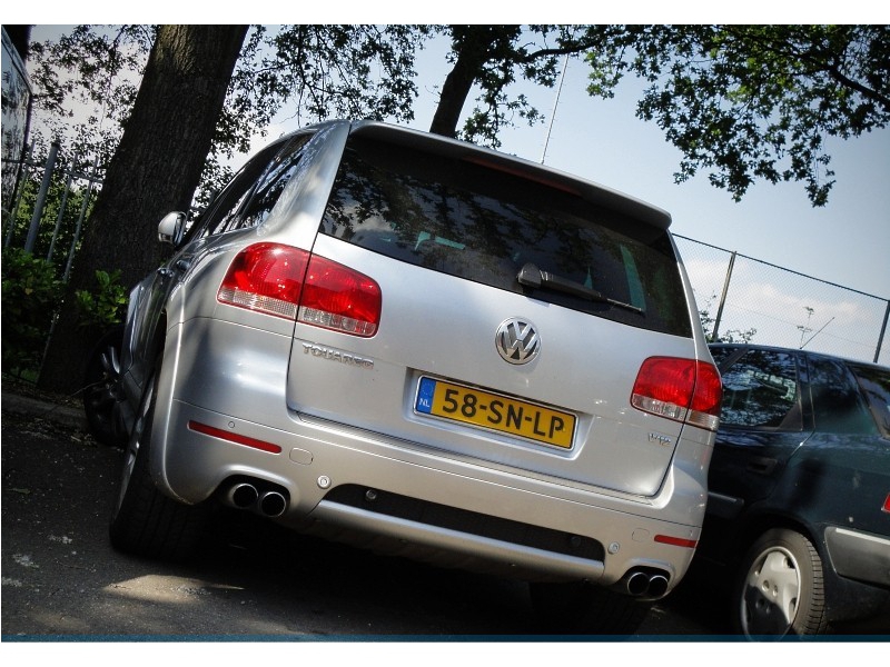 889743W12TOUAREG139ESQUIROU.jpg