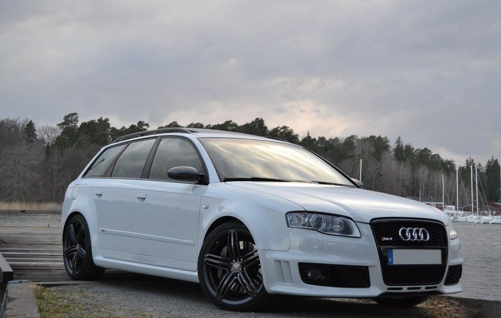 890876AUDIRS41360.jpg