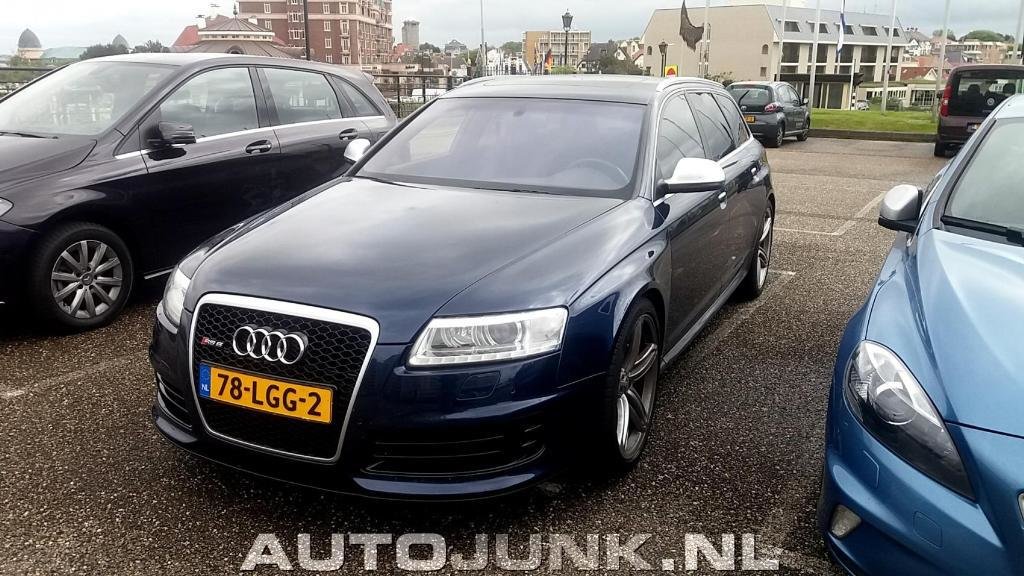 891141RS62241.jpg