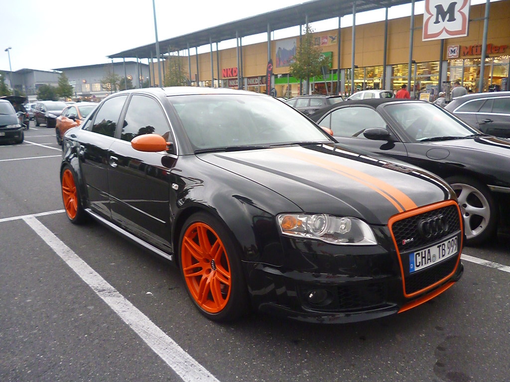 892777AUDIRS4739.jpg