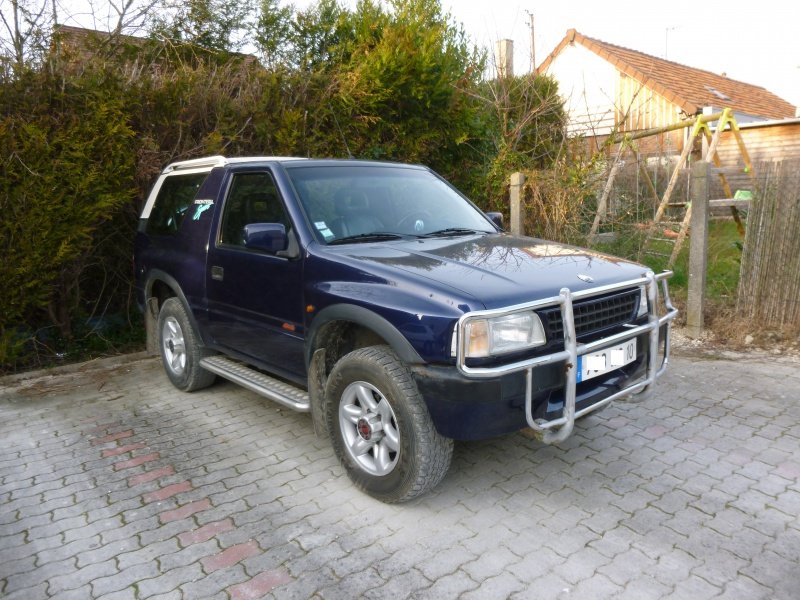 892883P1000328.jpg