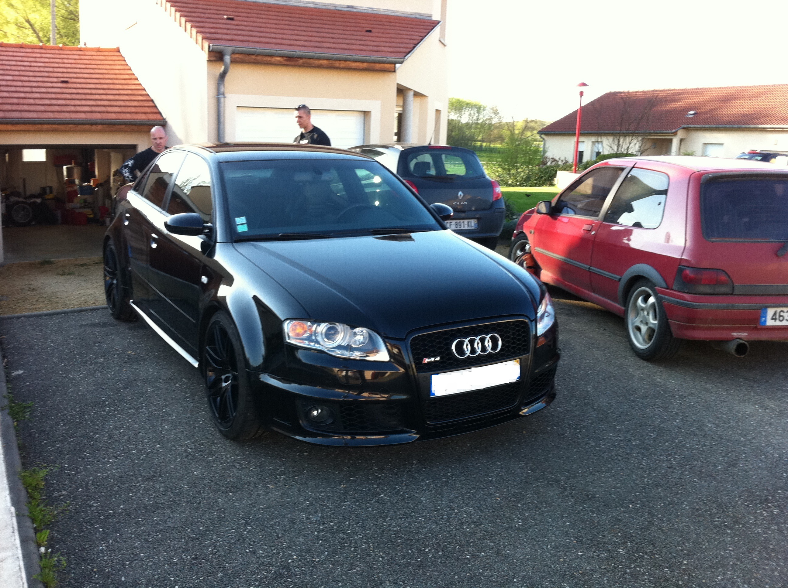 893005Audirs4black6.jpg