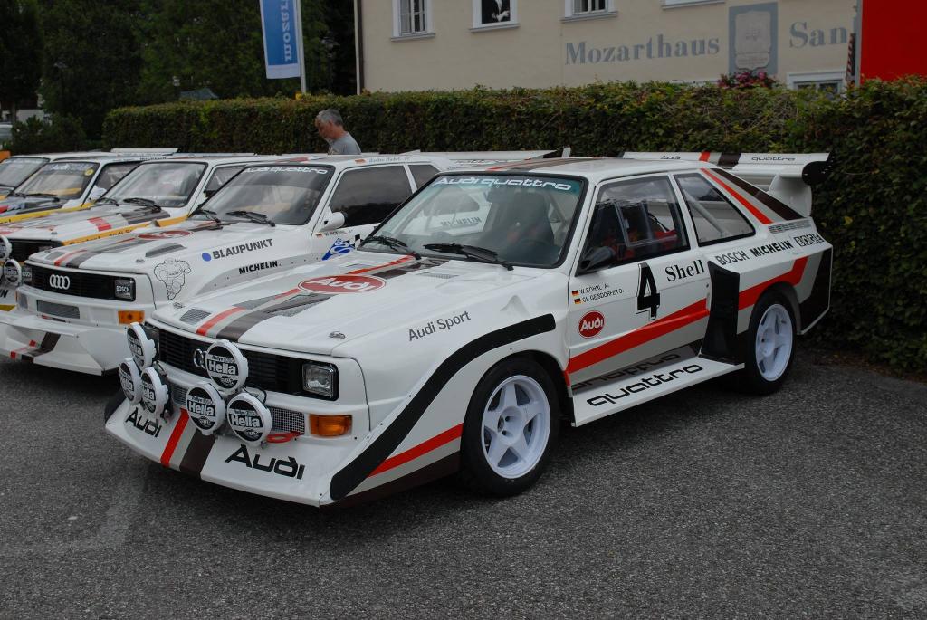 893545URQUATTRO1215.jpg