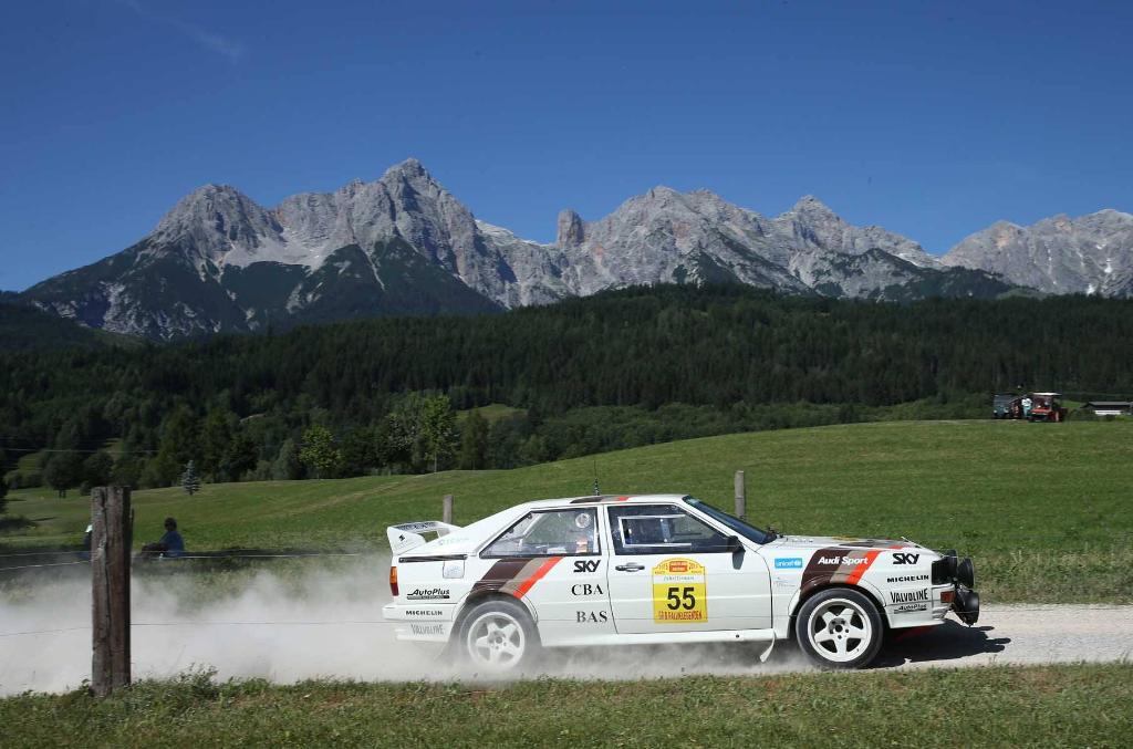 893634URQUATTRO1607.jpg