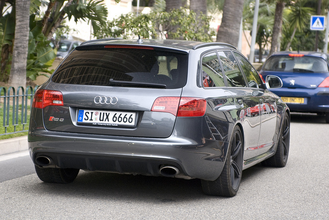 audi-s6-c6-avant_6a004.jpg?i