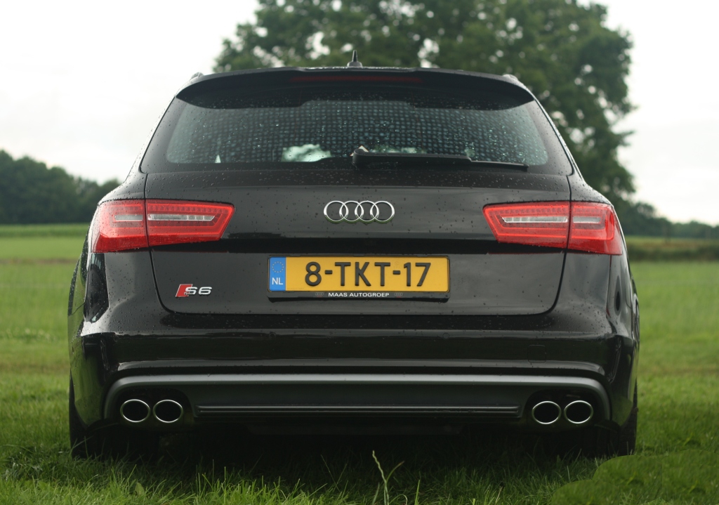 894128S6C7958.jpg
