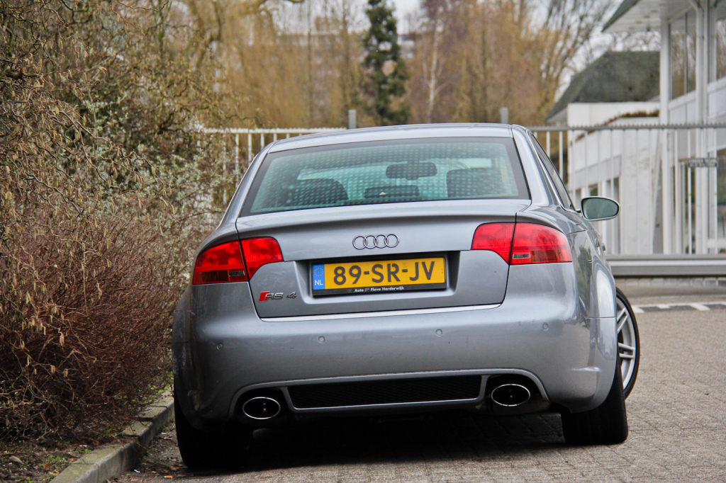 896291AUDIRS4709.jpg