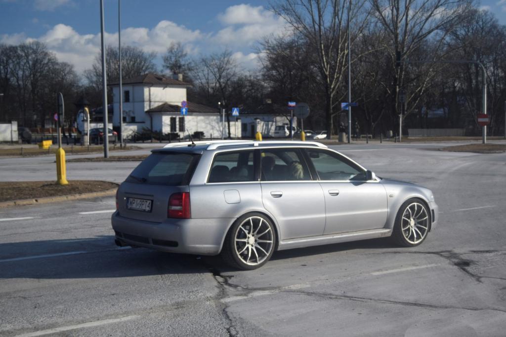 897410AUDIRS4B50406.jpg