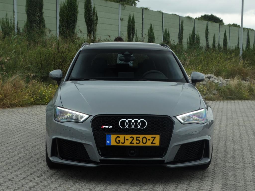 897460RS38V2790.jpg