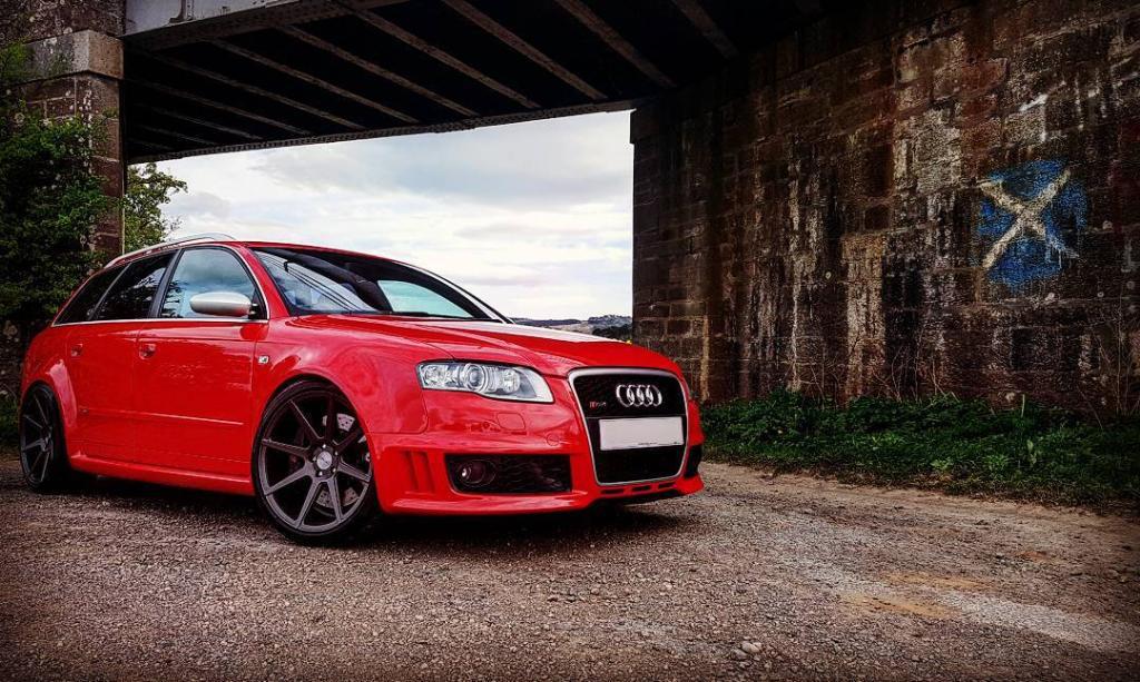 898859AUDIRS43318.jpg