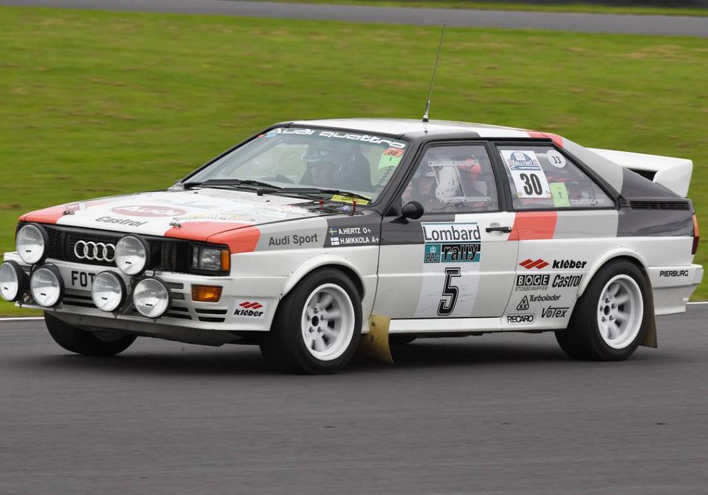 899482URQUATTRO2133.jpg