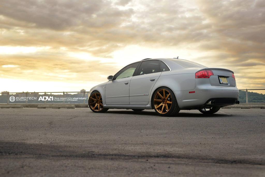 899550AUDIRS41361.jpg