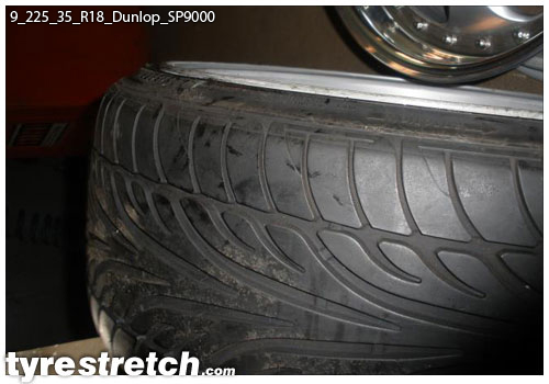 9.0-225-35-R18-Dunlop-SP9000.jpg