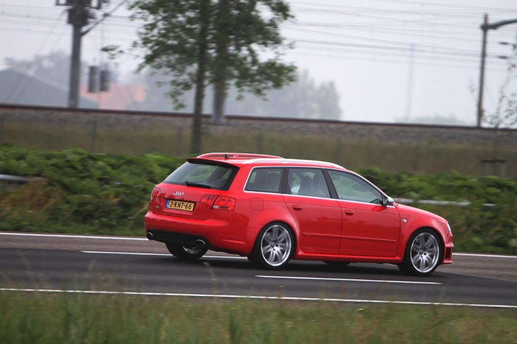 902603AUDIRS42632.jpg