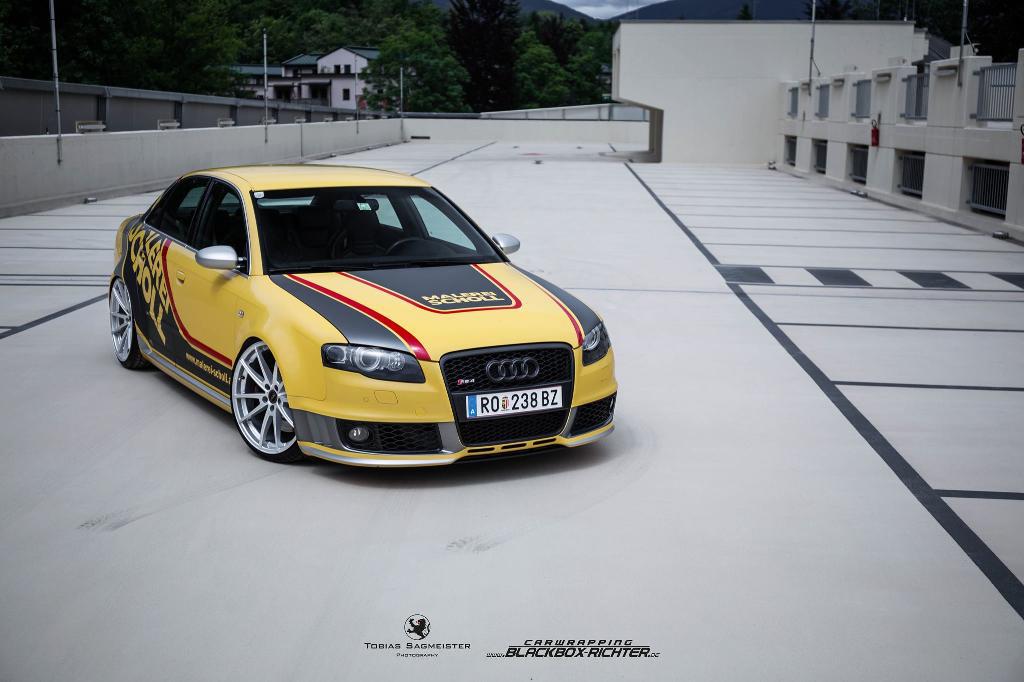 902940AUDIRS41402.jpg