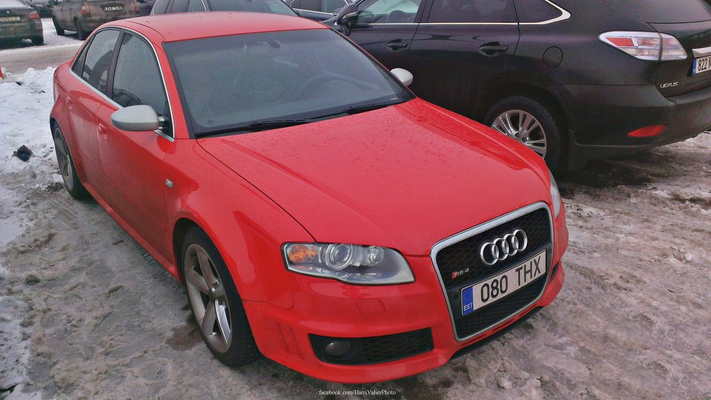 905228AUDIRS41090.jpg
