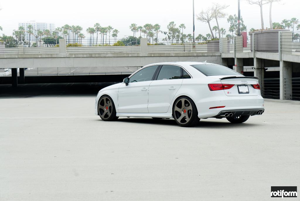 905303AUDIWHEELS1025CS38V.jpg