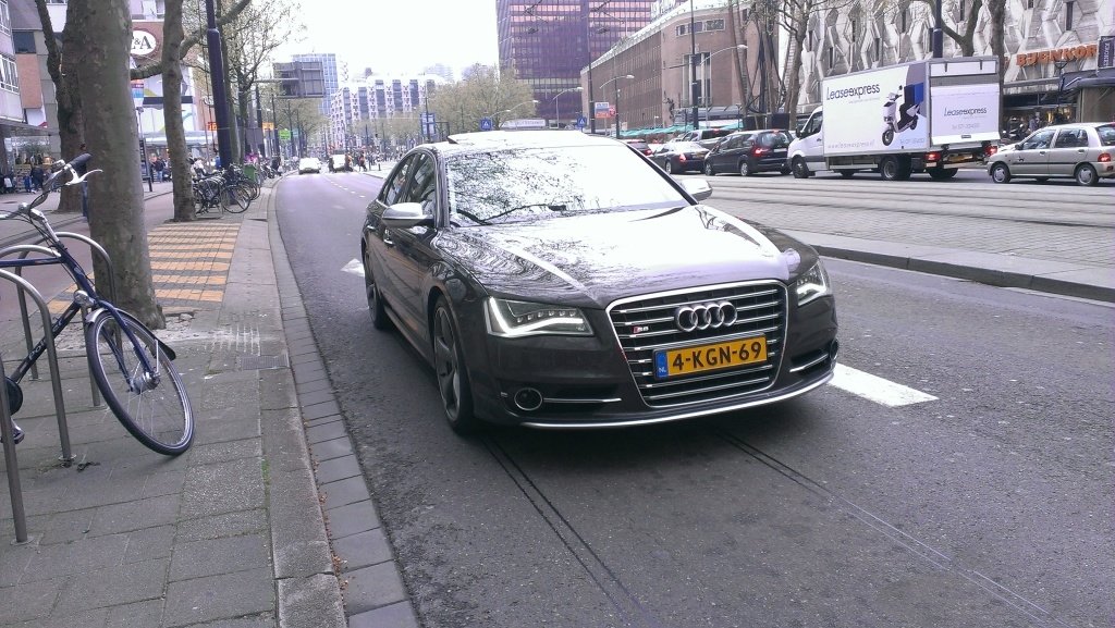 906392S8D41523.jpg