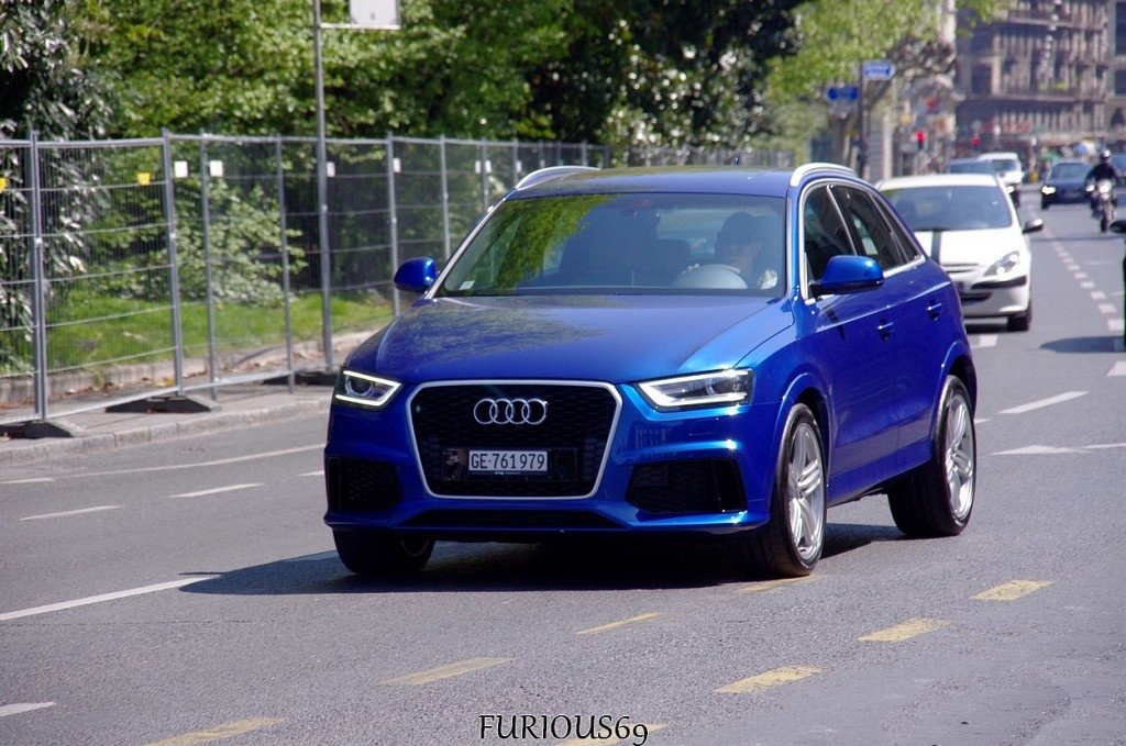 907739RSQ3485.jpg