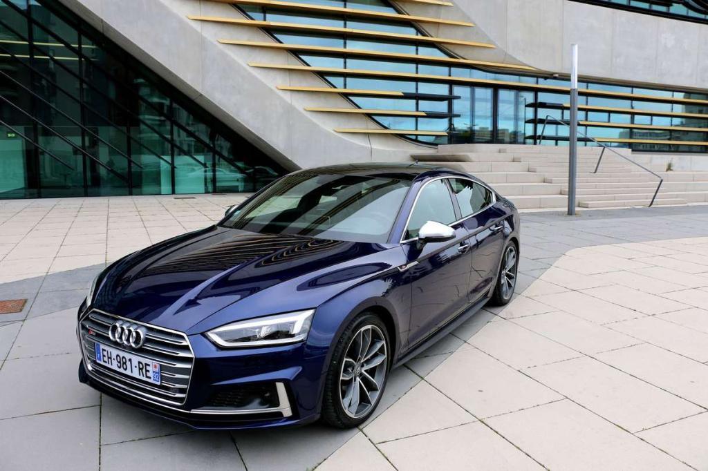909623S5SPORTBACKB90094.jpg