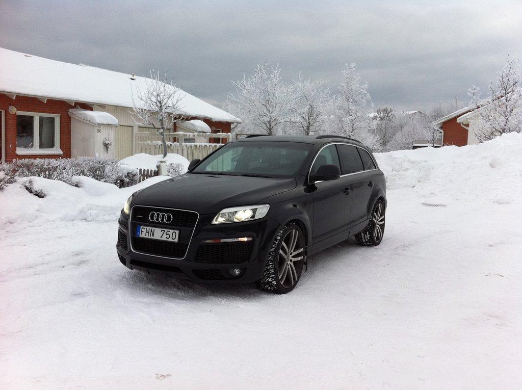 910548266NEIGEESQUIROU.jpg