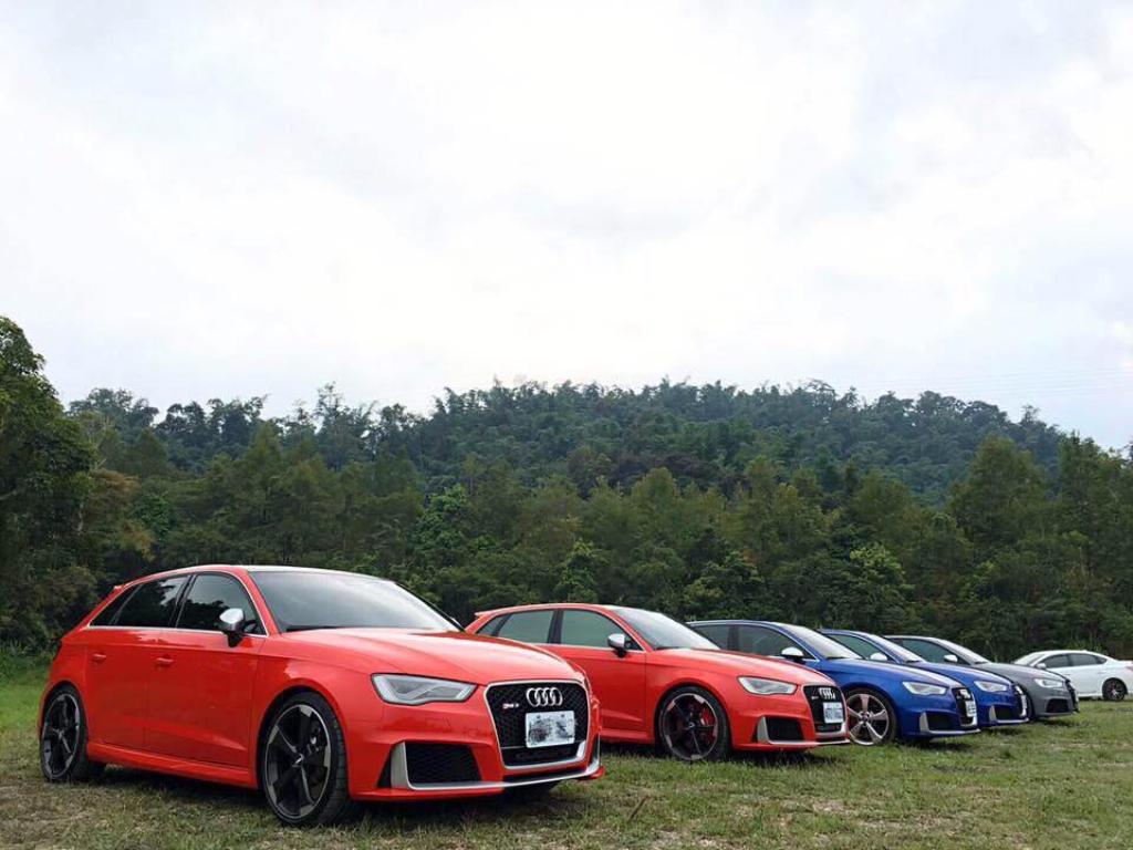 911007RS38V1490.jpg