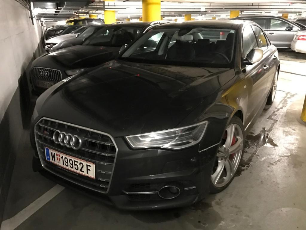 911092S6C72340.jpg