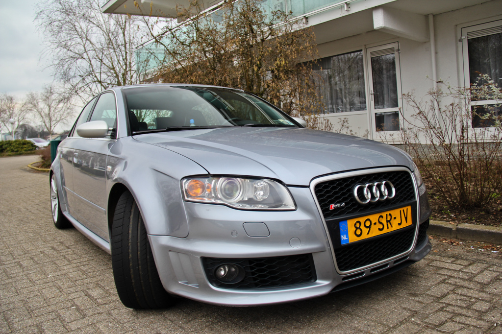 912870AUDIRS4711.jpg