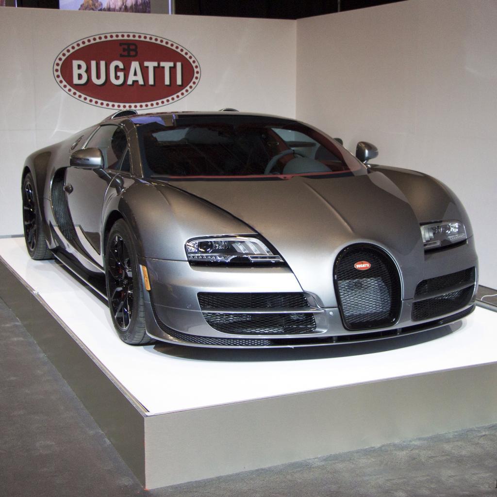 915667BUGATTIVEYRONGRANDSPORT369.jpg