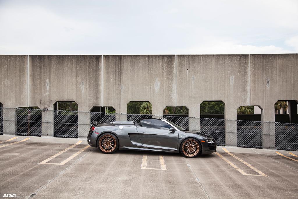 915725AUDIWHEELS1019I2R8V10.jpg