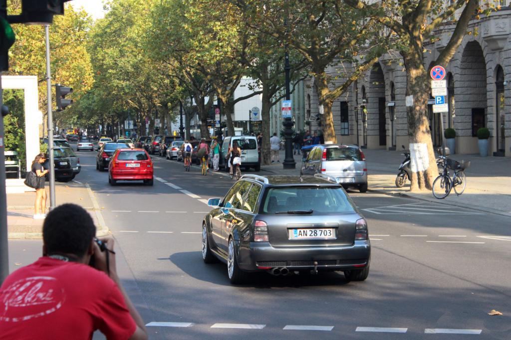 916770AUDIRS4B50202.jpg