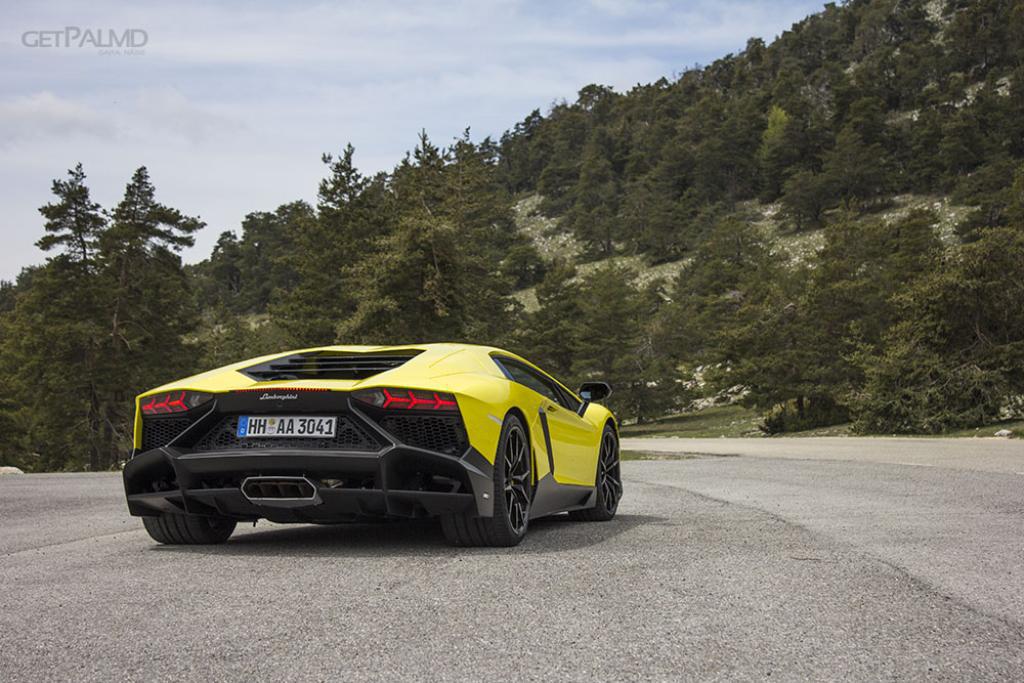 9202501047LAMBORGHINIAVENTADOR.jpg