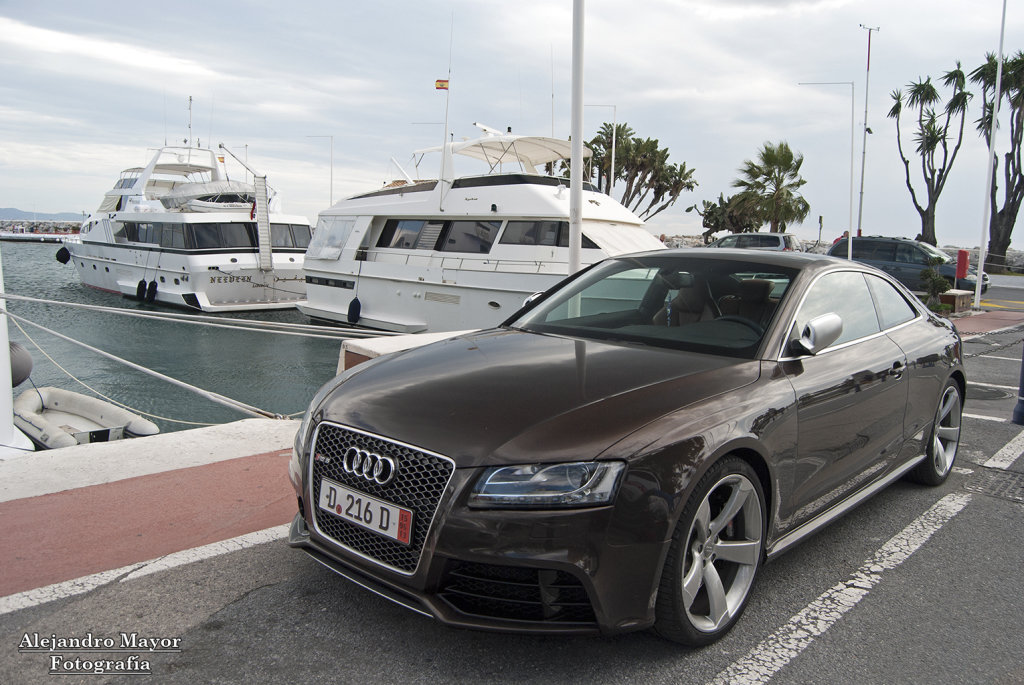 920876AUDIRS5789.jpg