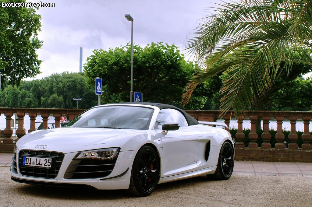 921623R8GT1974.jpg